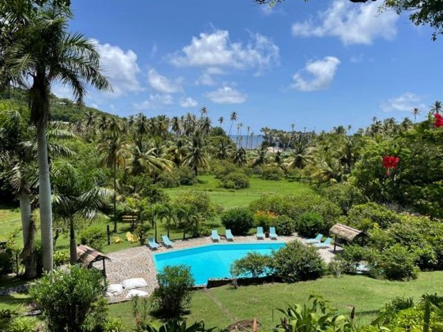 Готель Firefly Estate Bequia Crescent Beach Екстер'єр фото