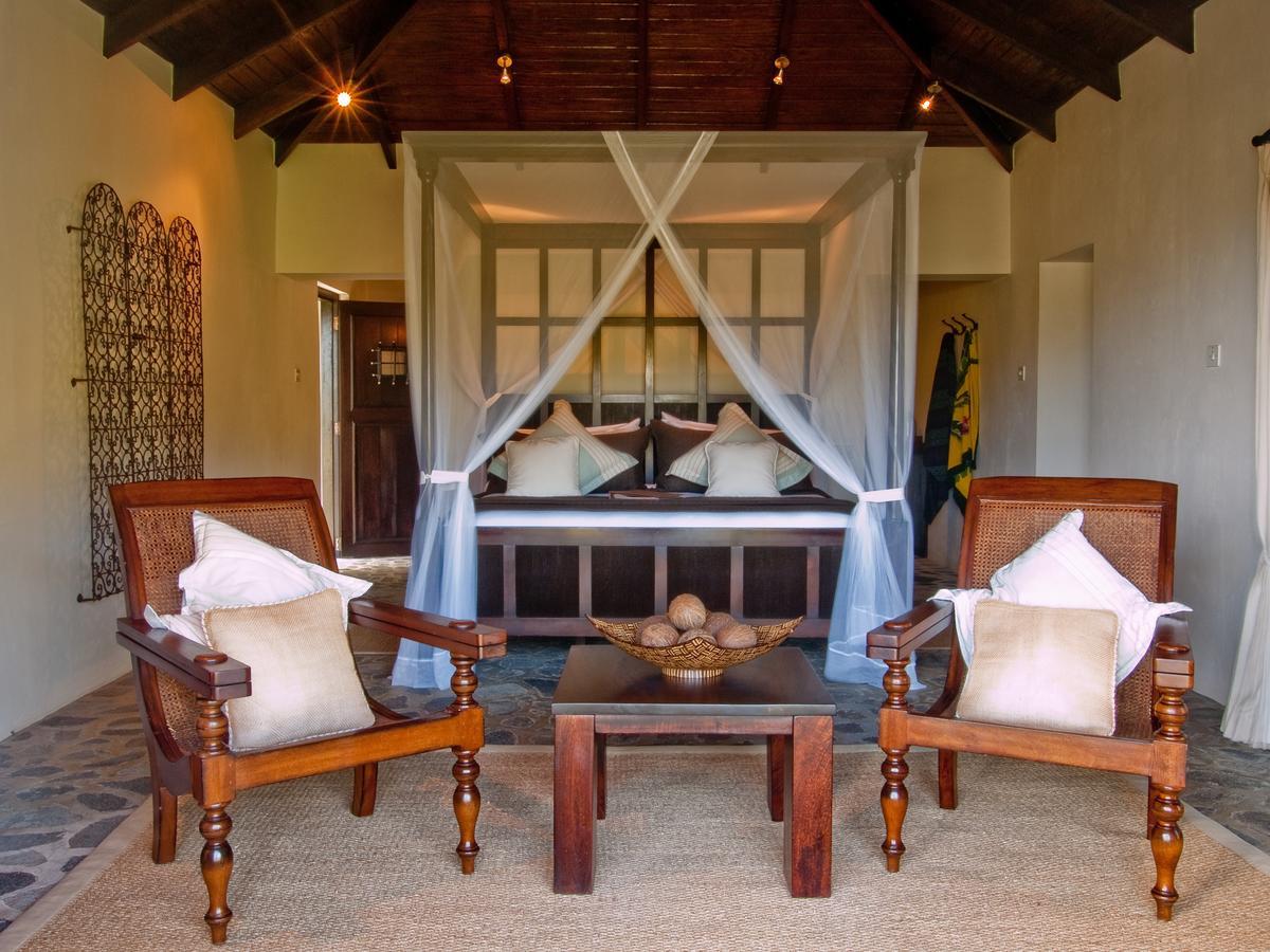Готель Firefly Estate Bequia Crescent Beach Екстер'єр фото